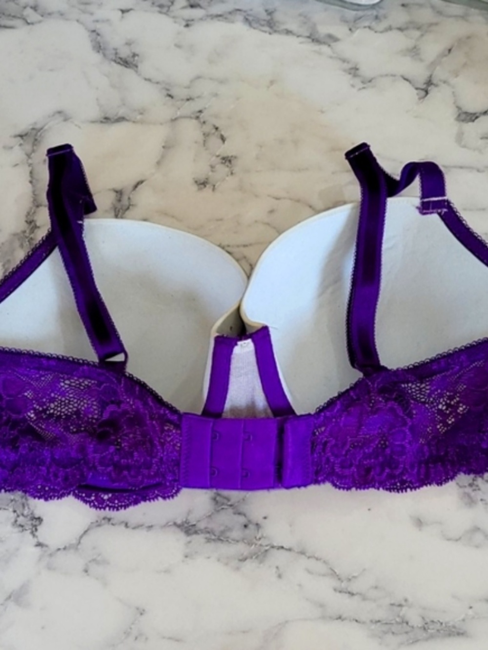 RARE 💎 Victoria’s Secret Dream Angels Luxe Crystal Demi Bra | 34DD - Picture 3 of 5